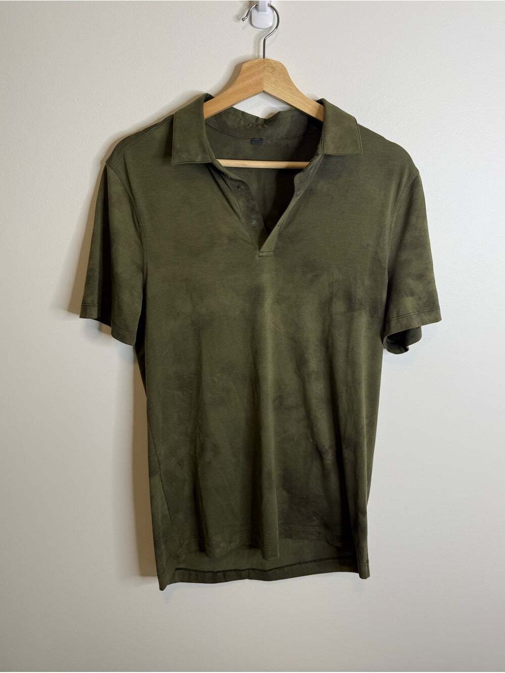 Lululemon Evolution Short Sleeve Polo Shirt - green size small